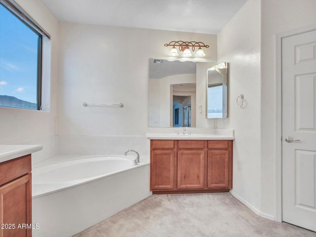 4322 W MONTE Way, Laveen, AZ 85339