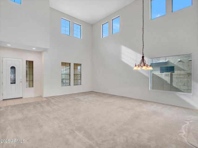 4322 W MONTE Way, Laveen, AZ 85339