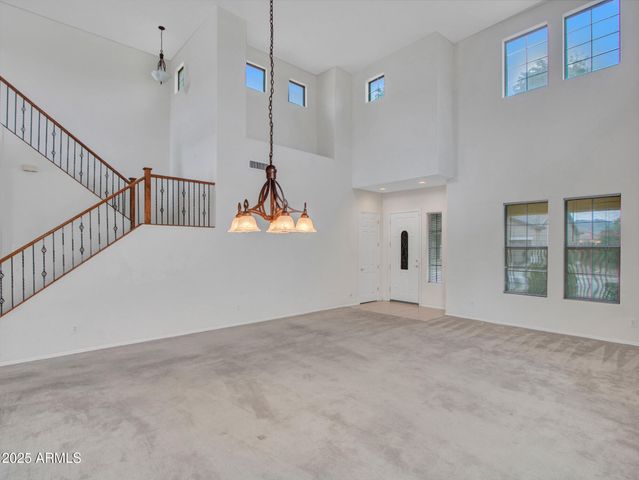 4322 W MONTE Way, Laveen, AZ 85339