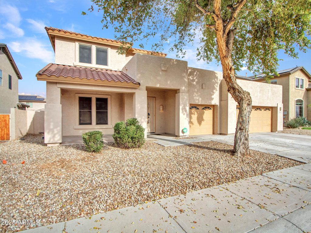 4322 W MONTE Way, Laveen, AZ 85339