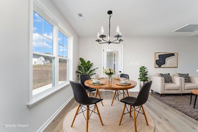 69 N Movado Trail, Kenly, NC 27542