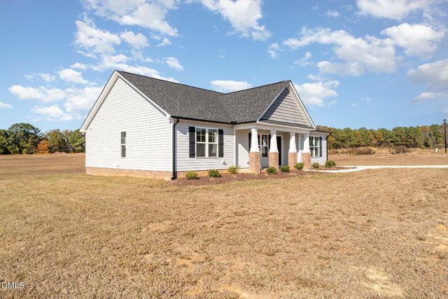 69 N Movado Trail, Kenly, NC 27542