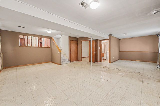 2423 Marshall Place, Gary, IN 46404