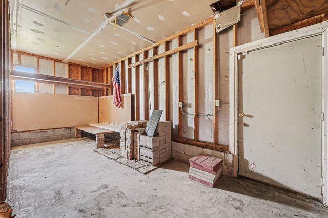 2423 Marshall Place, Gary, IN 46404