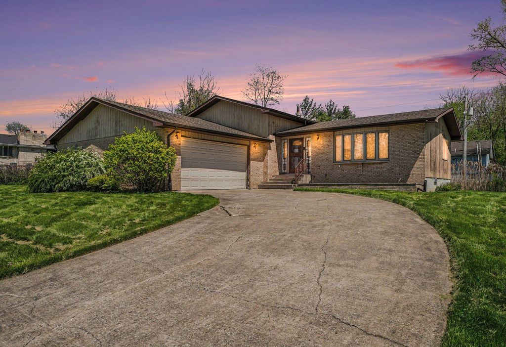 2423 Marshall Place, Gary, IN 46404