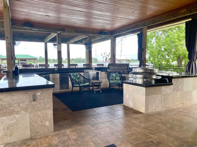 9371 Island Rd, Ventress, LA 70783