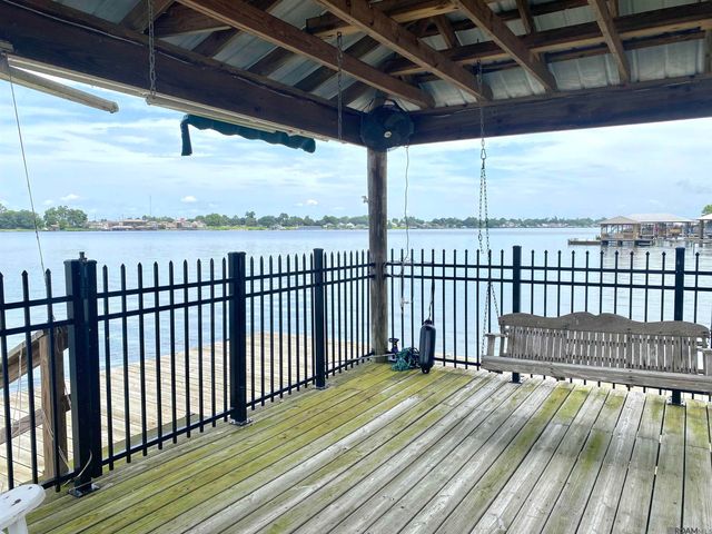 9371 Island Rd, Ventress, LA 70783