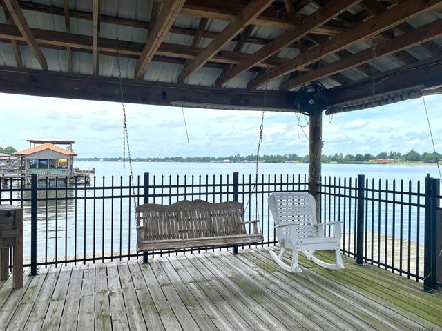 9371 Island Rd, Ventress, LA 70783
