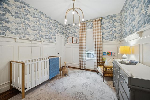 827 Sledge Street, Houston, TX 77009