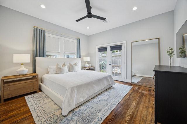 827 Sledge Street, Houston, TX 77009