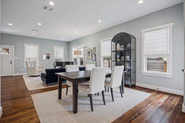 827 Sledge Street, Houston, TX 77009