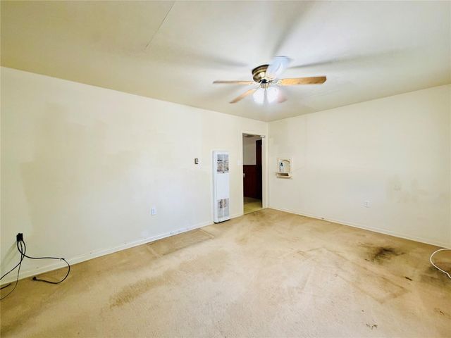 2721 Beaumont Avenue, Liberty, TX 77575