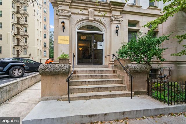 1840 MINTWOOD PL NW #402, Washington, DC 20009