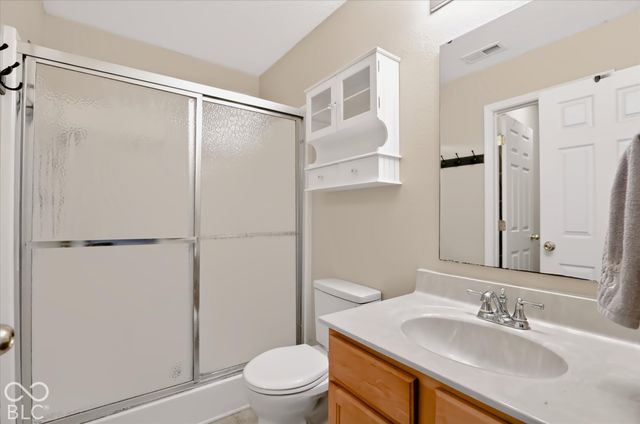 130 Rambling Road, Greenfield, IN 46140