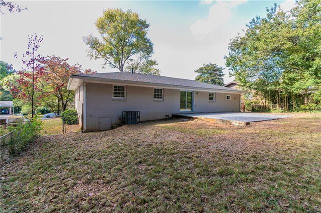 929 Pine Roc Drive, Stone Mountain, GA 30083