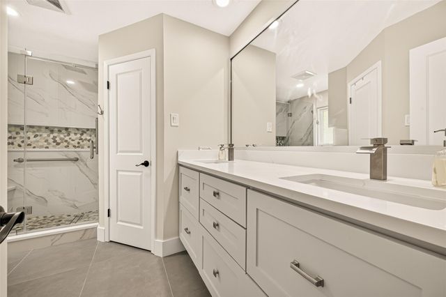 2123 Collingsfield Drive, Sugar Land, TX 77478