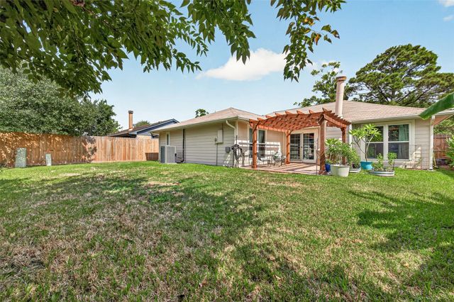2123 Collingsfield Drive, Sugar Land, TX 77478