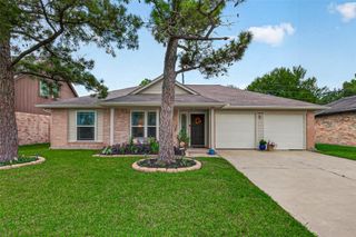 2123 Collingsfield Drive, Sugar Land, TX 77478