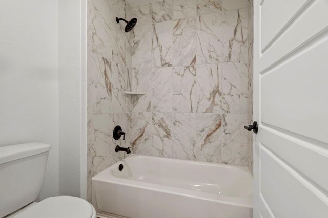 5608 Marigold Mile Drive, Magnolia, TX 77354