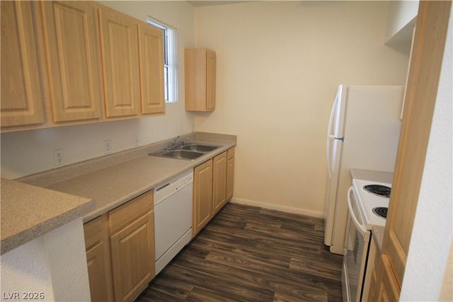 6955 North Durango Drive 2010, Las Vegas, NV 89149