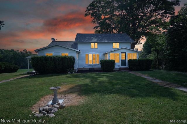 11374 Lahring Road, Byron, MI 48418