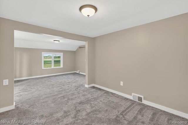11374 Lahring Road, Byron, MI 48418