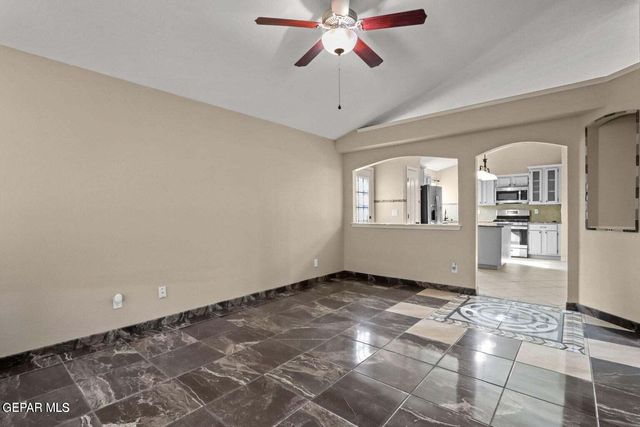 804 DESERT CACTUS Drive, Horizon City, TX 79928