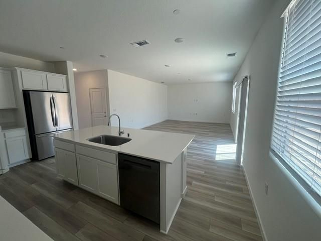 4100 Scarlet Ct, Merced, CA 95348
