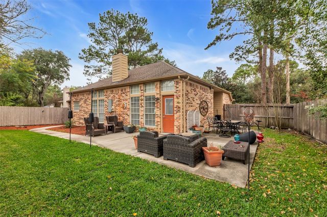 62 Laughing Brook Court, Spring, TX 77380