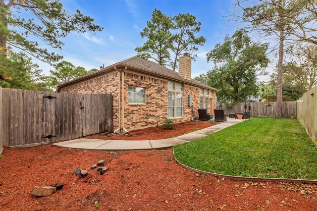 62 Laughing Brook Court, Spring, TX 77380
