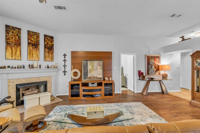 62 Laughing Brook Court, Spring, TX 77380