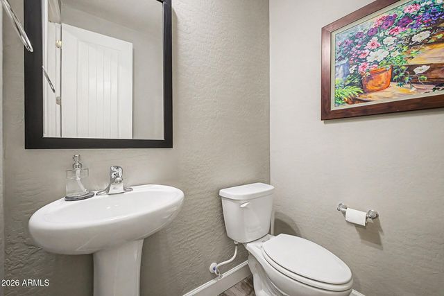 935 W GRAND CANYON Drive, Chandler, AZ 85248