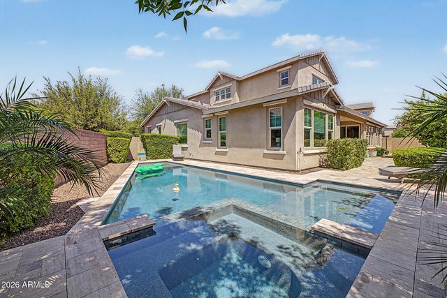 935 W GRAND CANYON Drive, Chandler, AZ 85248