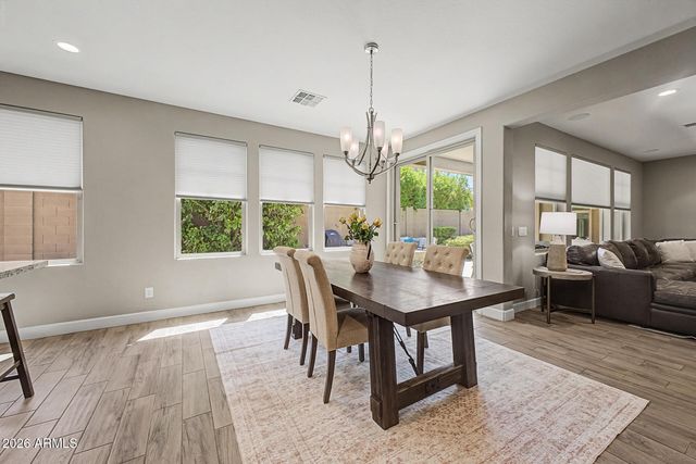 935 W GRAND CANYON Drive, Chandler, AZ 85248