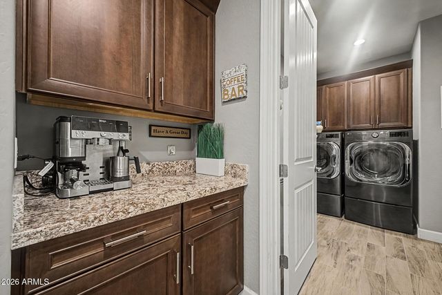 935 W GRAND CANYON Drive, Chandler, AZ 85248