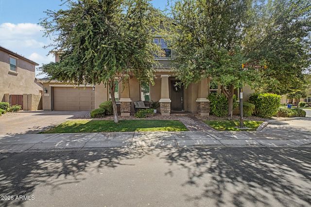 935 W GRAND CANYON Drive, Chandler, AZ 85248