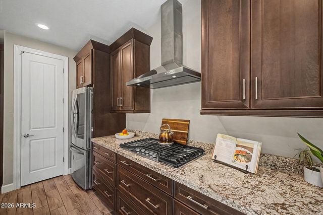 935 W GRAND CANYON Drive, Chandler, AZ 85248