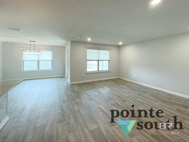 8347 Harmon Street, Daphne, AL 36526