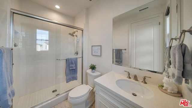 20111 W Piccadilly Lane, Porter Ranch, CA 91326