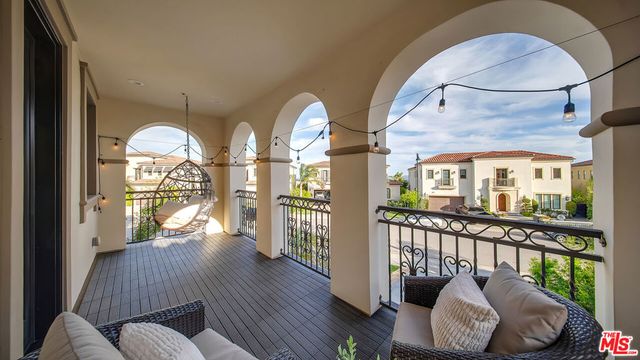 20111 W Piccadilly Lane, Porter Ranch, CA 91326