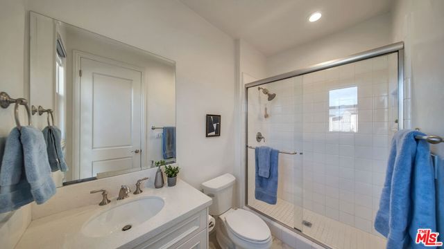 20111 W Piccadilly Lane, Porter Ranch, CA 91326