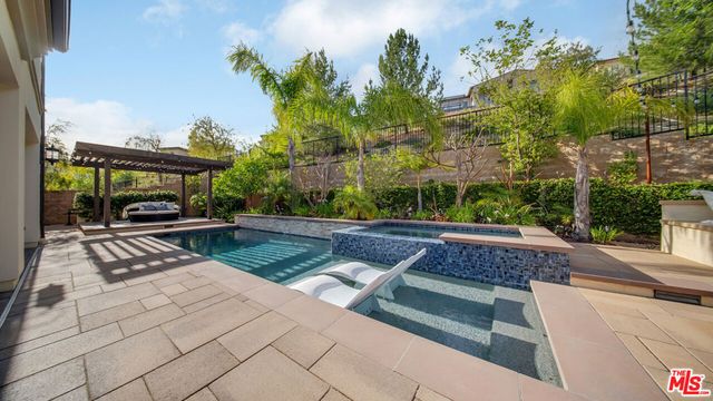 20111 W Piccadilly Lane, Porter Ranch, CA 91326