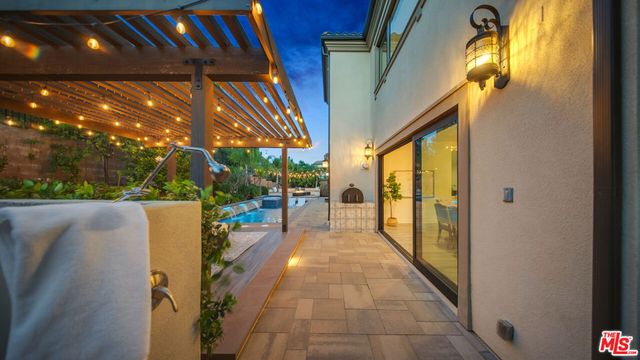 20111 W Piccadilly Lane, Porter Ranch, CA 91326