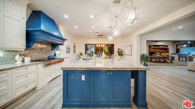 20111 W Piccadilly Lane, Porter Ranch, CA 91326