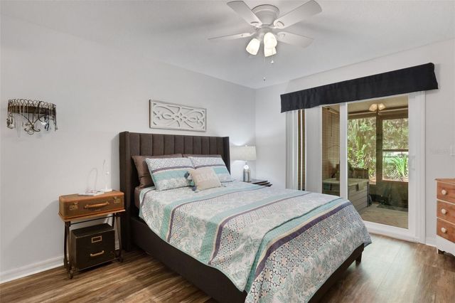 8039 GARDEN DRIVE 109, Seminole, FL 33777