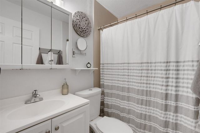 8039 GARDEN DRIVE 109, Seminole, FL 33777