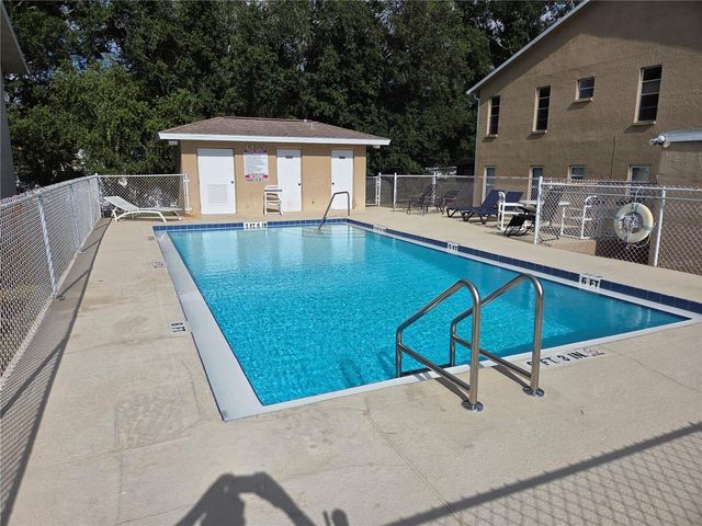 8039 GARDEN DRIVE 109, Seminole, FL 33777
