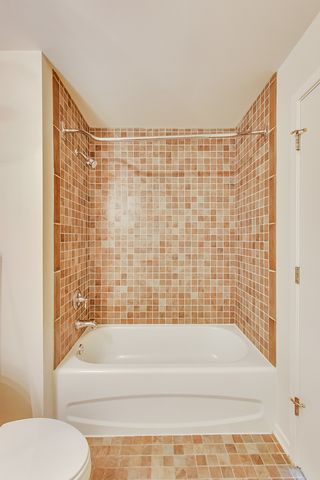 1525 S Sangamon Street 609, Chicago, IL 60608