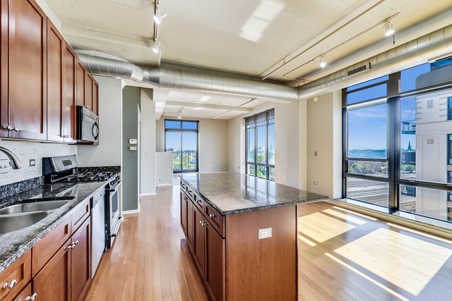 1525 S Sangamon Street 609, Chicago, IL 60608