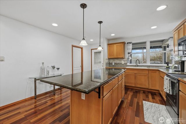 128 Milwaukee Boulevard S, Algona, WA 98001